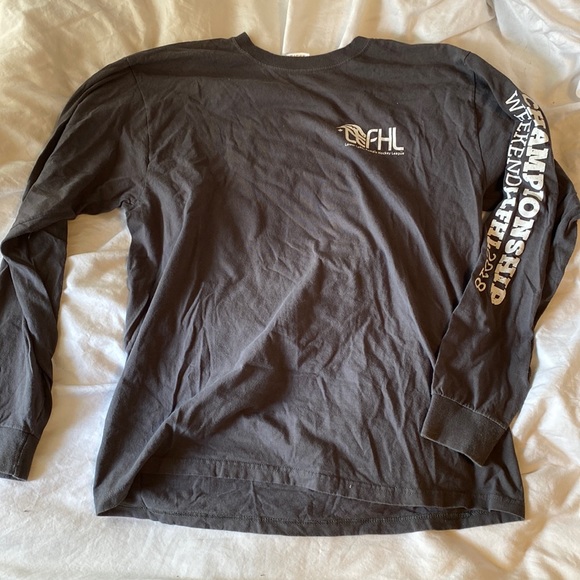 Lower Lakes 2018 Champions LongSleeve - Picture 1 of 3